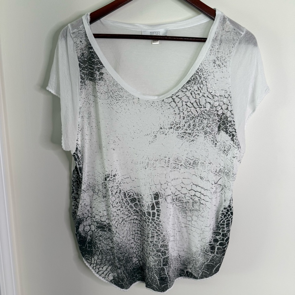 Diesel Y2K 100% Modal Snakeskin Grunge T-Shirt Size Medium